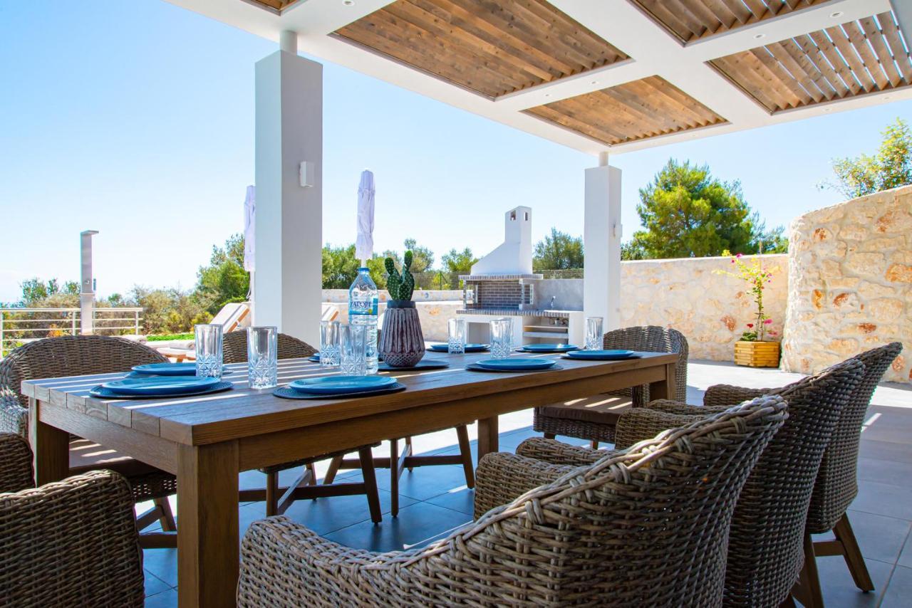Villa Despina - Marathia View Private Luxury Villa Marathiás Dış mekan fotoğraf